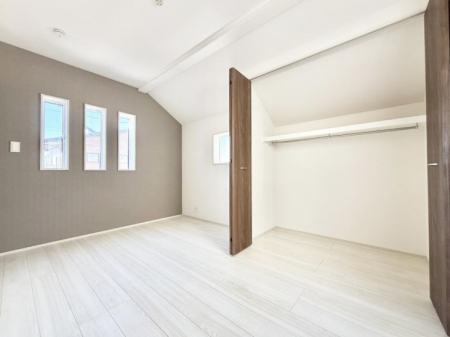 ���̑����� �������Â��ȗm���œǏ����ɏW���ł���ꏊ