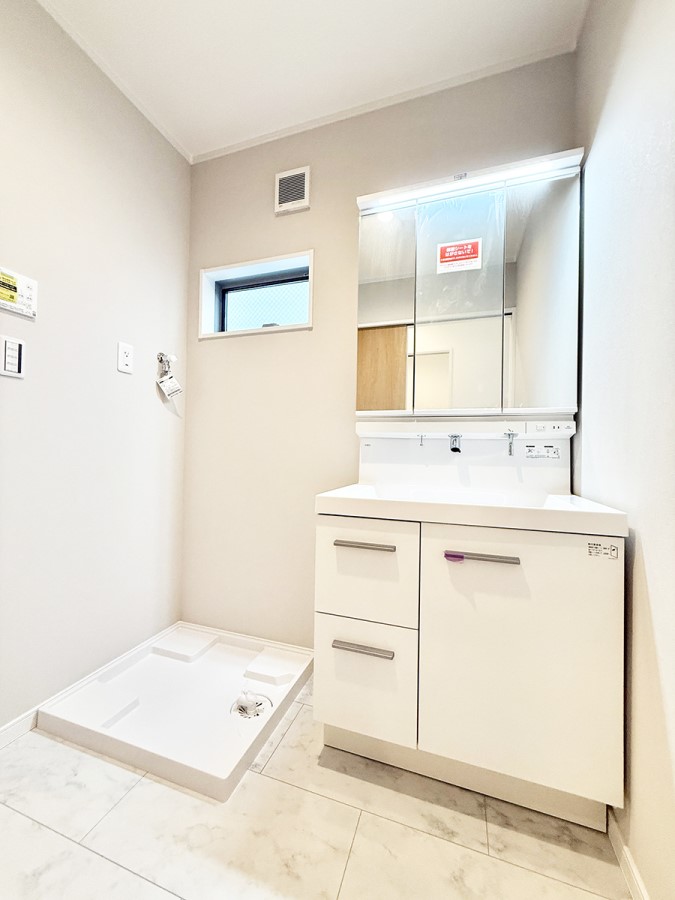 ���ʑ�E���ʏ� �������Ƒ��݂�Ȃ��g���₷���z�u�ł�