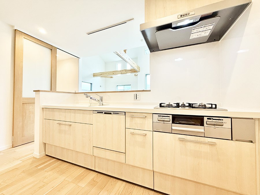 �L�b�`�� �����������������Ɗy�����Ȃ�A���K�ȃL�b�`�����