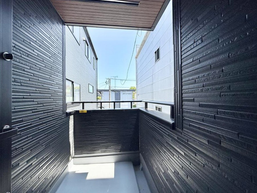 oRj[  G߂̈ڂ낢JIȋԂł