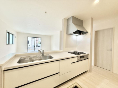 �L�b�`�� �������Ƒ����J��[�߂�A������̂���L�b�`��