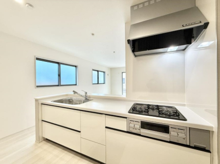 �L�b�`�� ���������y���݂ƐH�ׂ�K����͂���L�b�`��