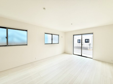 ���r���O ���������R�Ɖ�b�����܂��A�S�n�悢�ЂƂƂ�