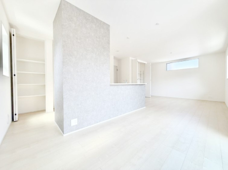 ���̑����� �������Ƒ��̏Ί炪���ӂ��A���났�̋��