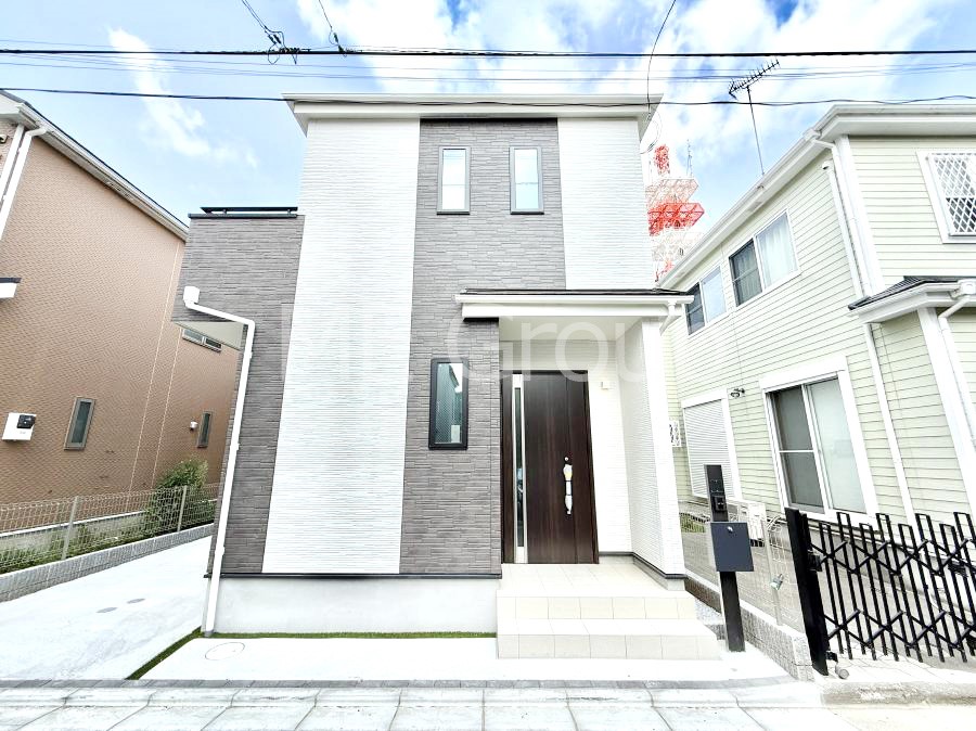 nOώʐ^ OρV炵n܂ꏊŁAƑJ[߂