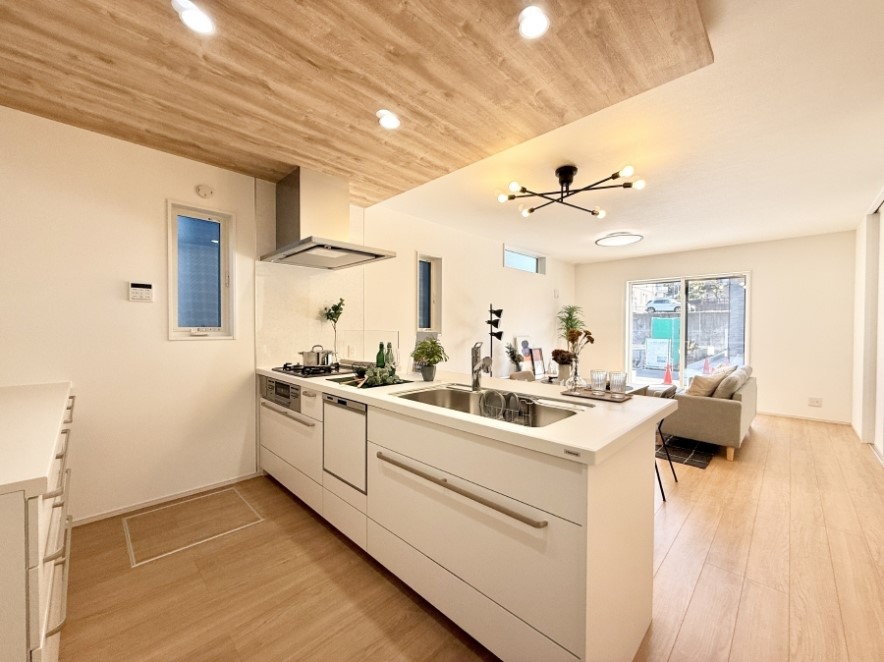 �L�b�`�� ���������������̖��@��������A���ʂȃL�b�`��