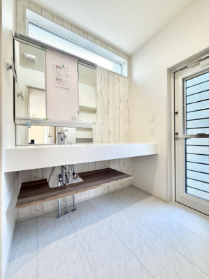 ���ʑ�E���ʏ� ����