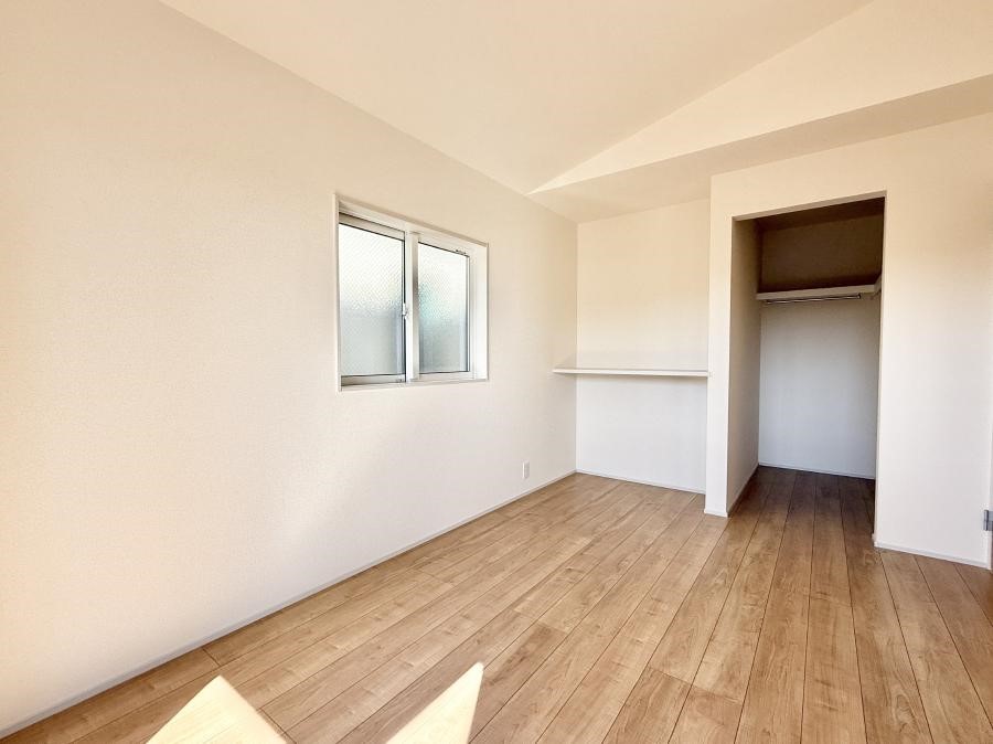 �q������ ����