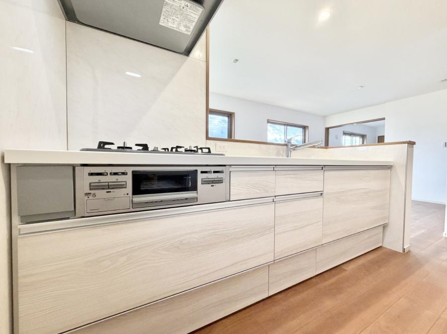 �L�b�`�� �������V���v���Ŕ������S�n�悢���Ԃ𐶂ރL�b�`�����