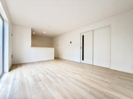 ���̑����� �������Ƒ��̏Ί炪���ӂ��A���났�̋��