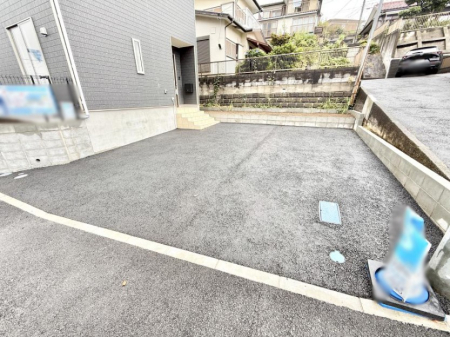  �O�ρ������̒��Ԃ����K��