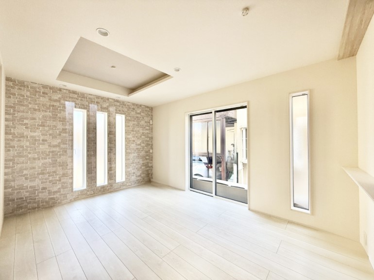 ���r���O ���������R�Ɖ�b�����܂��A�S�n�悢�ЂƂƂ�