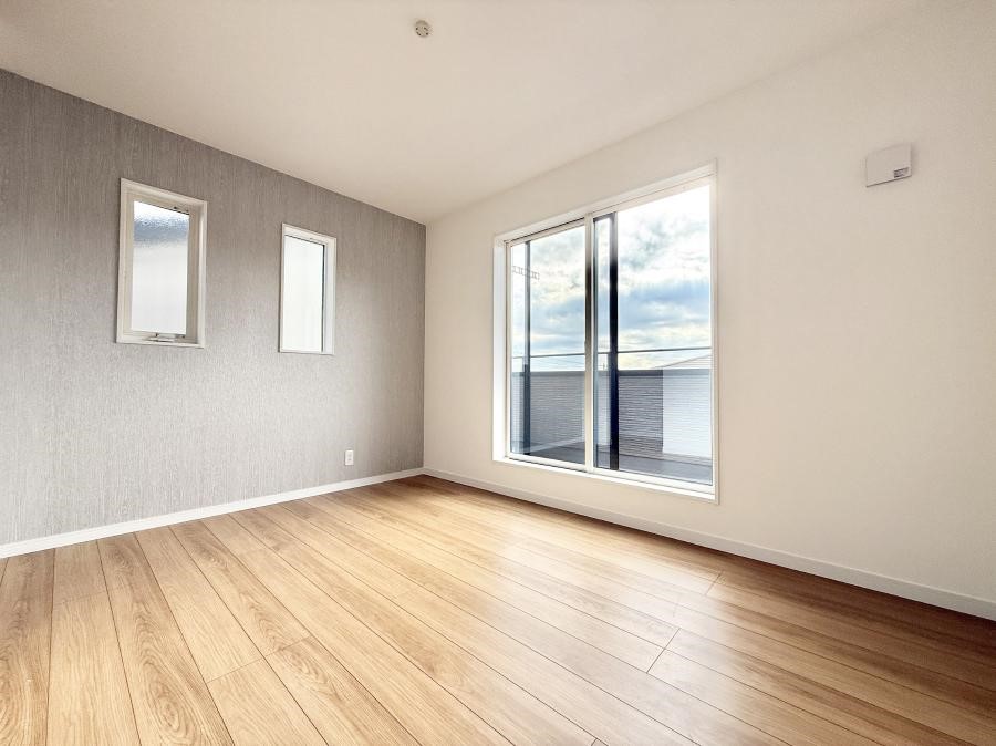 ���̑����� �������D��ŉ��₩�Ȏ��Ԃ��������