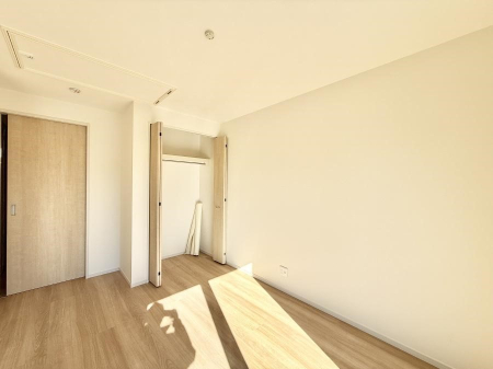 �Q�� ���������̔z�u��ʋC���̗ǂ��݌v�ŕ����̋�C�������炸�A��ɐV�N�ȋ�C������܂�