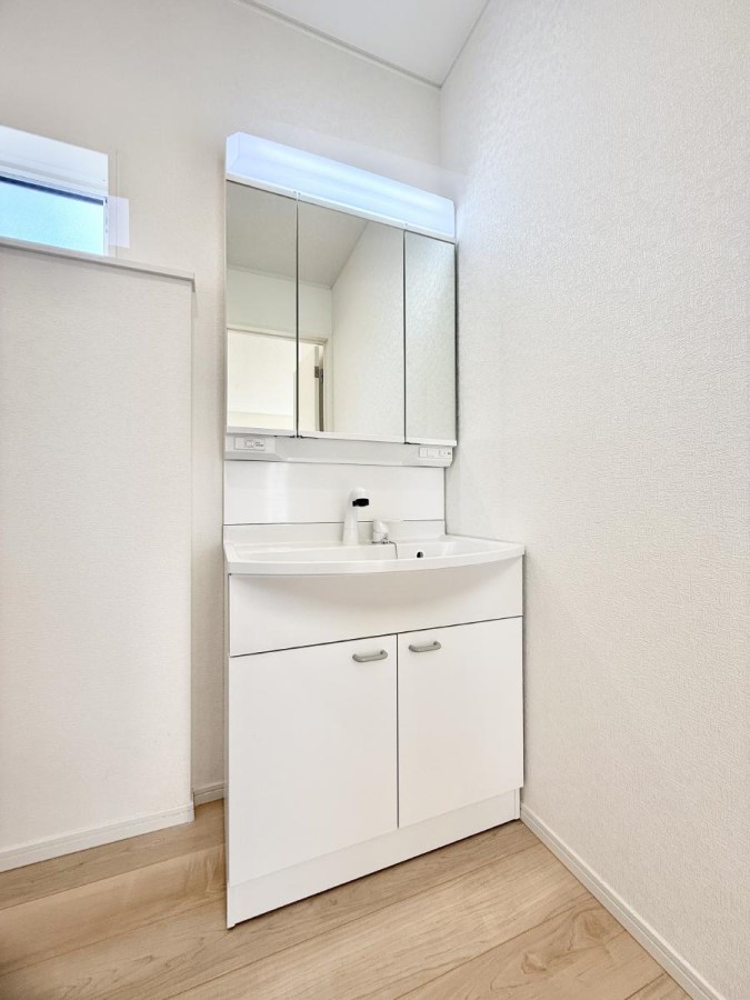 ���ʑ�E���ʏ� �������Ƒ��݂�Ȃ��g���₷���z�u�ł�