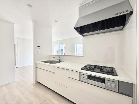 �L�b�`�� �����������������Ɗy�����Ȃ�A���K�ȃL�b�`�����