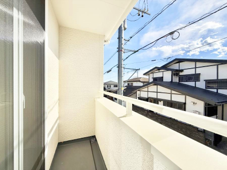 �o���R�j�[ ������ �G�߂̈ڂ낢����������J���I�ȋ�Ԃł�