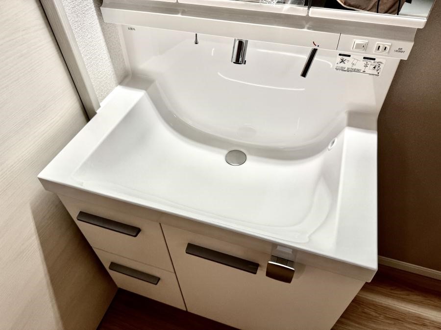 ̑ ݔ􂢂􂤎KɎg֗ȃV[