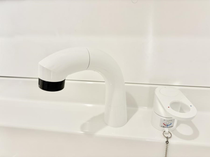 ���̑����� �ݔ����ׂ��������܂Ő􂢂₷���֗��ȃn���h�V�����[�t��