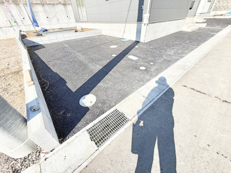  �O�ρ������̒��Ԃ����K��