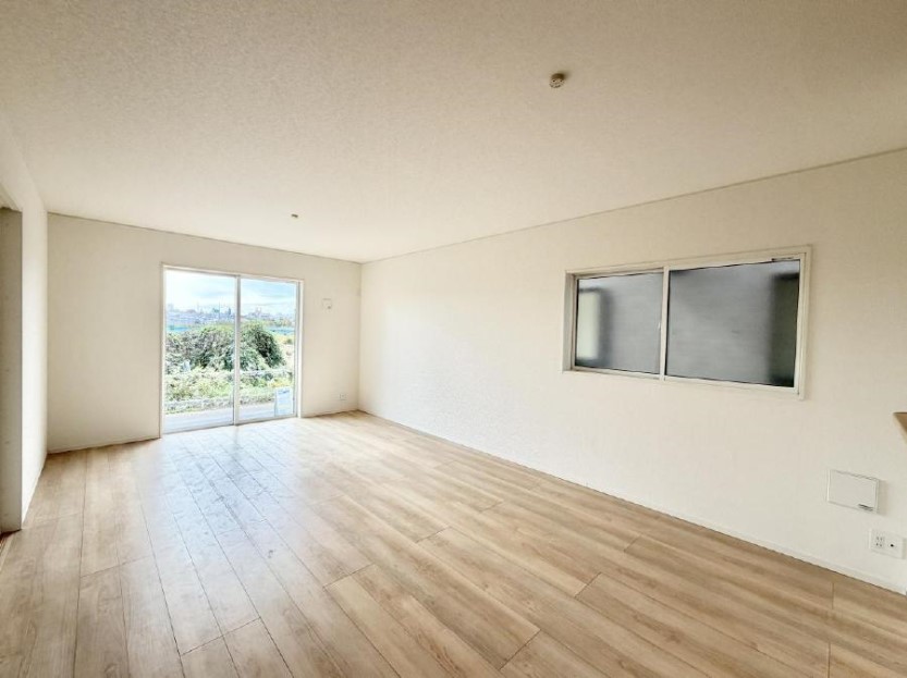 ���̑����� �������ӂƂ����u�ԂɍK����������A�S�n�悢�ꏊ