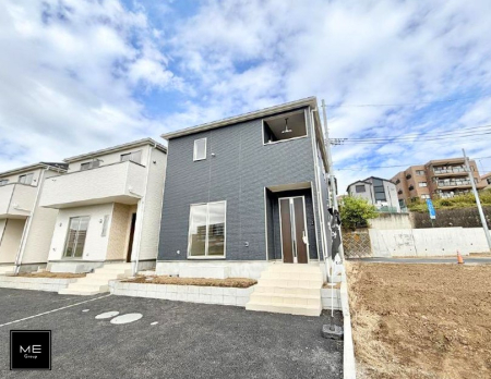 nOώʐ^ OρV炵n܂ꏊŁAƑJ[߂