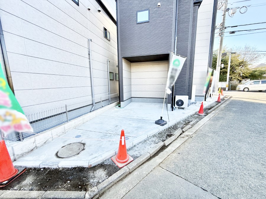  �O�ρ��J�[�X�y�[�X�L