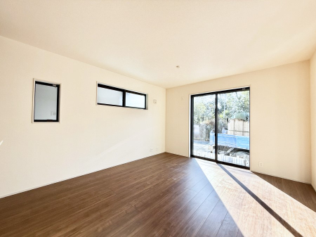 ���r���O �������S���������ꏊ�A�������߂����郊�r���O