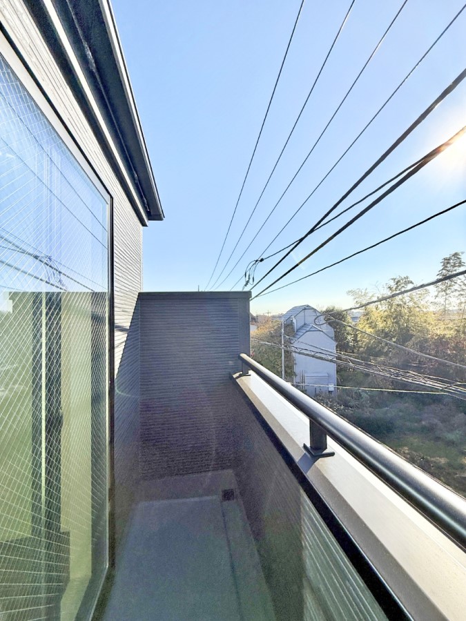 �o���R�j�[ ������ �G�߂̈ڂ낢����������J���I�ȋ�Ԃł�