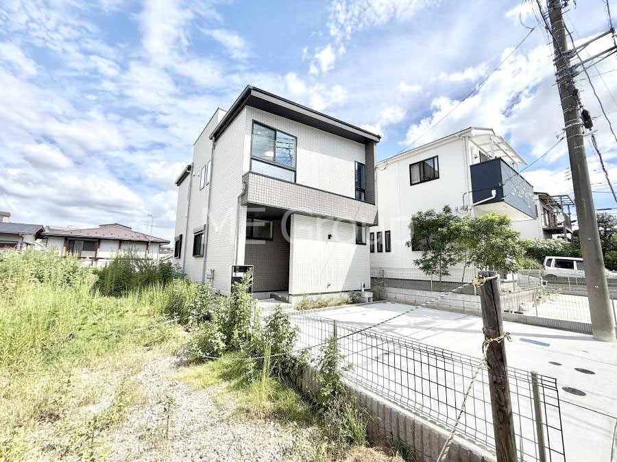 nOώʐ^ OρV炵n܂ꏊŁAƑJ[߂