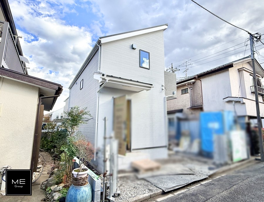 ӊ X[p[ 1300m }GcX