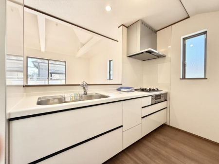 �L�b�`�� �������L���C�ɕЕt���A�g���₷���L�b�`��