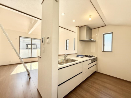 ���r���O �������S���������ꏊ�A�������߂����郊�r���O