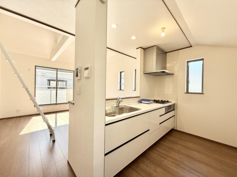 ���r���O �������S���������ꏊ�A�������߂����郊�r���O