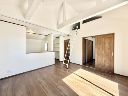 ���r���O ���������ƕ���������A�����b�N�X�ł�����