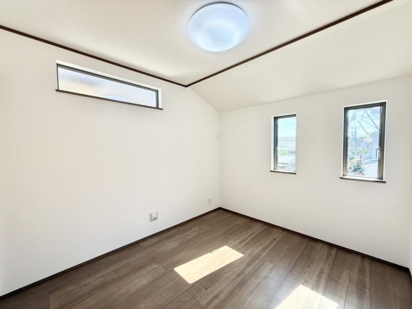 ���̑����� �������D��ŉ��₩�Ȏ��Ԃ��������