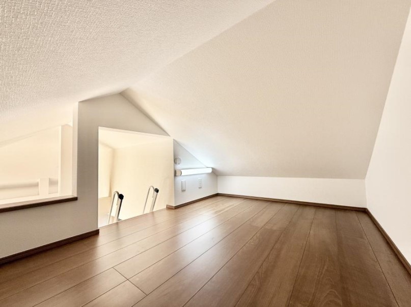 ���[ ����