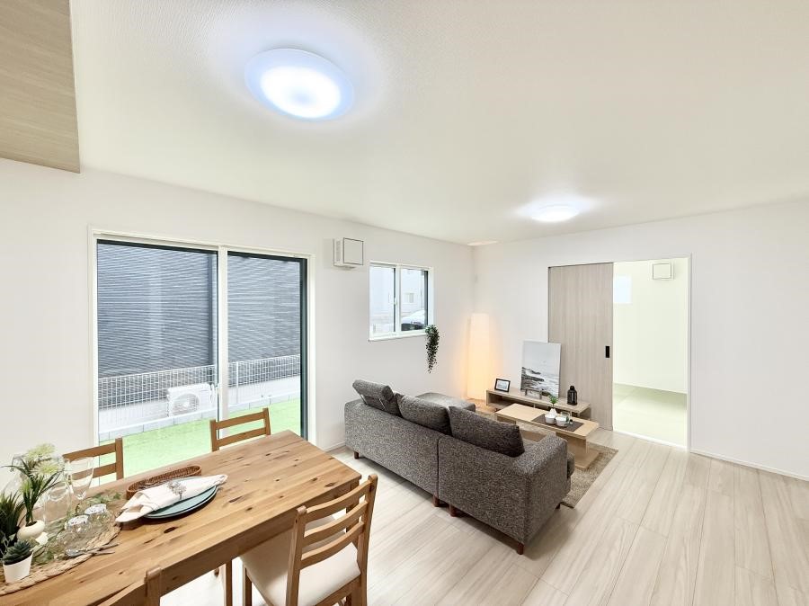 rO Cɓ̏ꏊŁÂтƂԂ