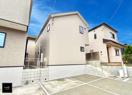 nOώʐ^ OρV炵n܂ꏊŁAƑJ[߂