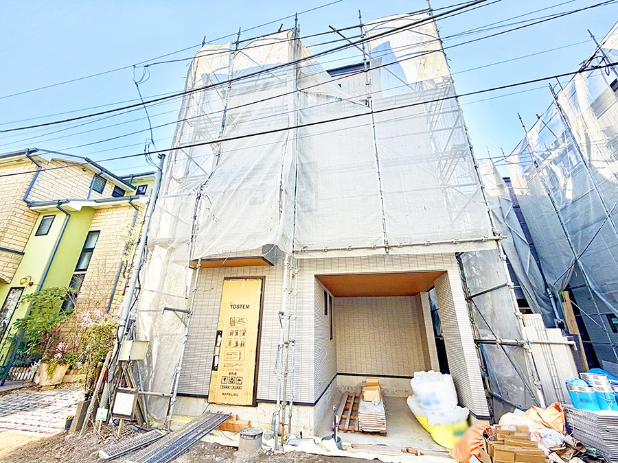 ���n�O�ώʐ^ �O�ρ��V������炵���n�܂�ꏊ�ŁA�Ƒ����J��[�߂�