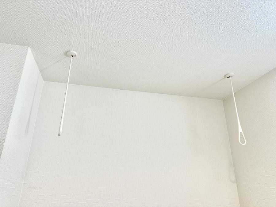 ̑ ݔV⎞ԂCɂ󕨂AOߗނ܂B