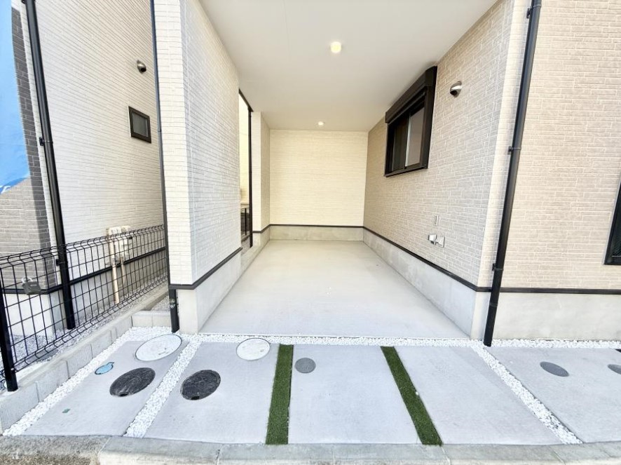  �O�ρ��J�[�X�y�[�X�L