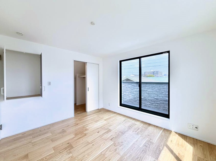 �q������ �����������̍D�݂ɍ��킹���C���e���A�𐮂��₷�����𔽉f�ł���ꏊ�ł�