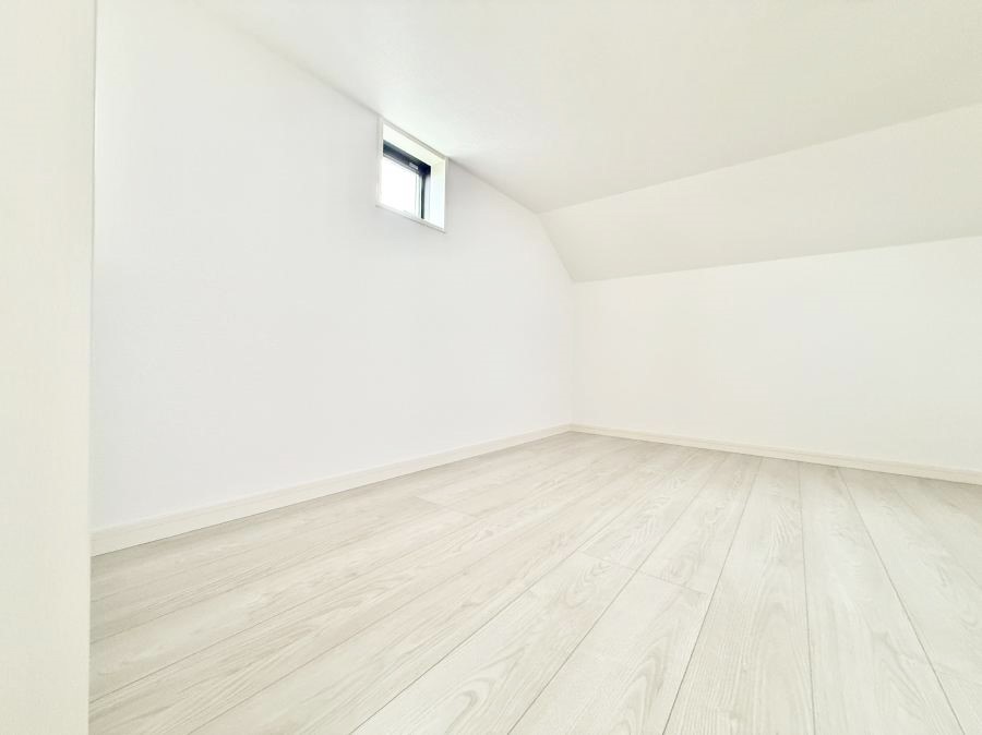 ���[ ���������t�g�X�y�[�X����I���Ќ��n�ł�����������