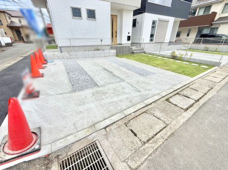  �O�ρ��J�[�X�y�[�X�L