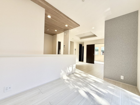 rO 났ƏΊ炪W܂AS܂郊rO