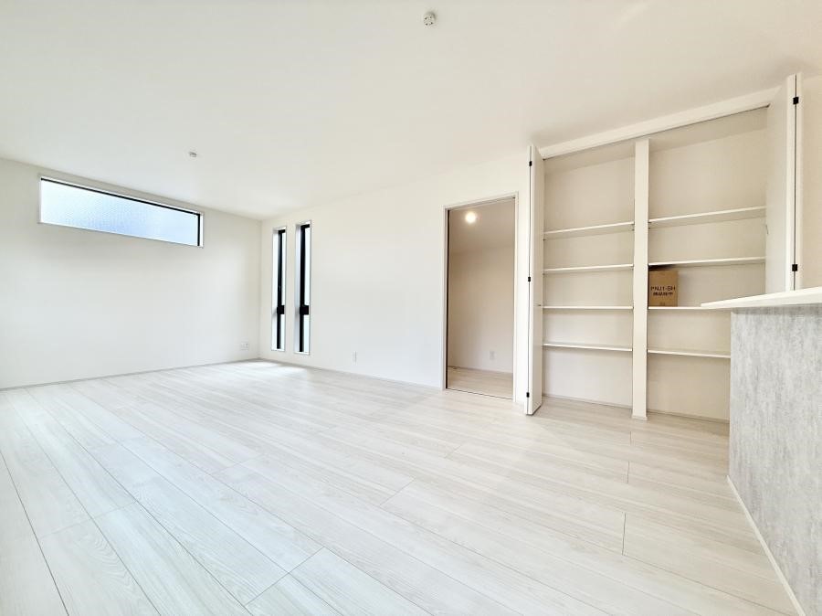 ���r���O ���������C�ɓ���̏ꏊ�ŁA�̂�т�Ƃ������Ԃ�