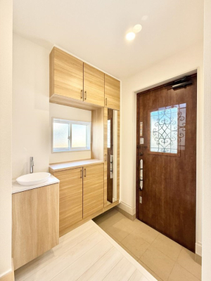 ���� ����