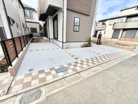  �O�ρ����K�Ȓ��ԃX�y�[�X�ň��S