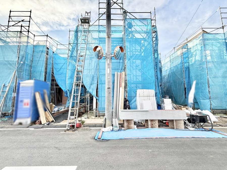 nOώʐ^ OρV炵n܂ꏊŁAƑJ[߂